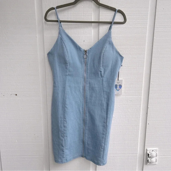 Iris Women’s Western Prairie Light Denim Mini Dress Silver O-Ring Zipper Front L - Picture 1 of 3